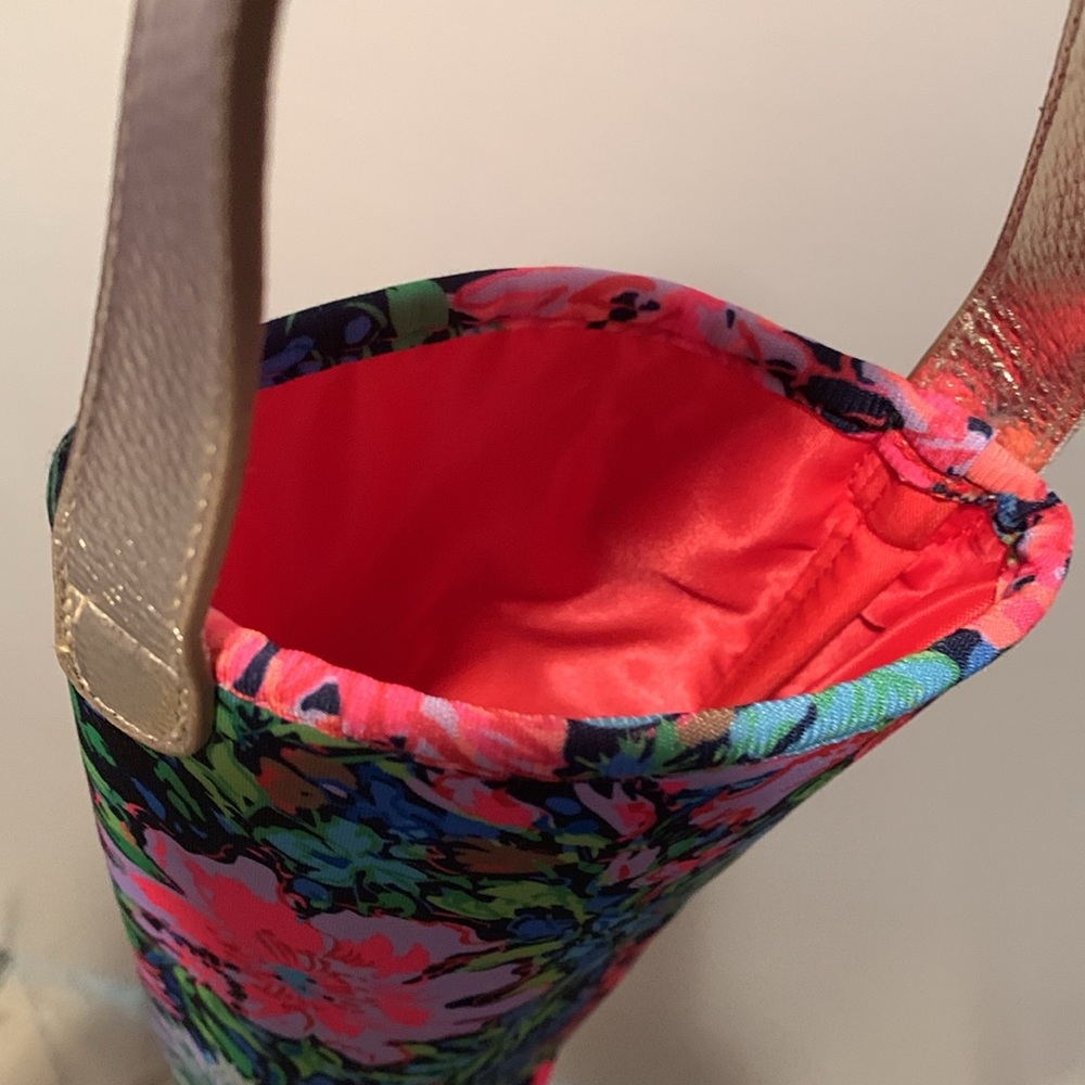 NWOT Lilly Pulitzer wine tote - Picture 3 of 3